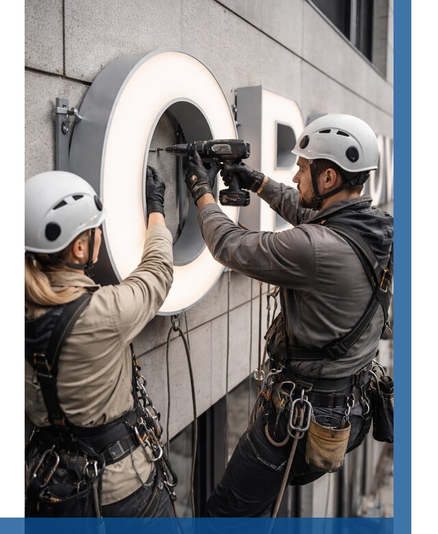 Монтаж световых букв в Керчи от 3064 р. под ключ ВЫСОТНИК-Крч